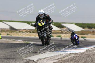 media/Aug-03-2025-TrackDaz (Sun) [[bf4a71acf9]]/B Group/1220pm (Wheelie Bump)/